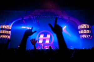 big H by meno studio